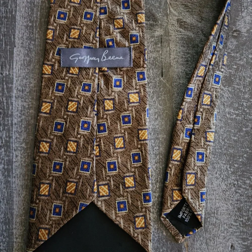 Set‎ Of 4 Geoffrey Beene Mens Silk Neck ties Multicolor  American Greetings